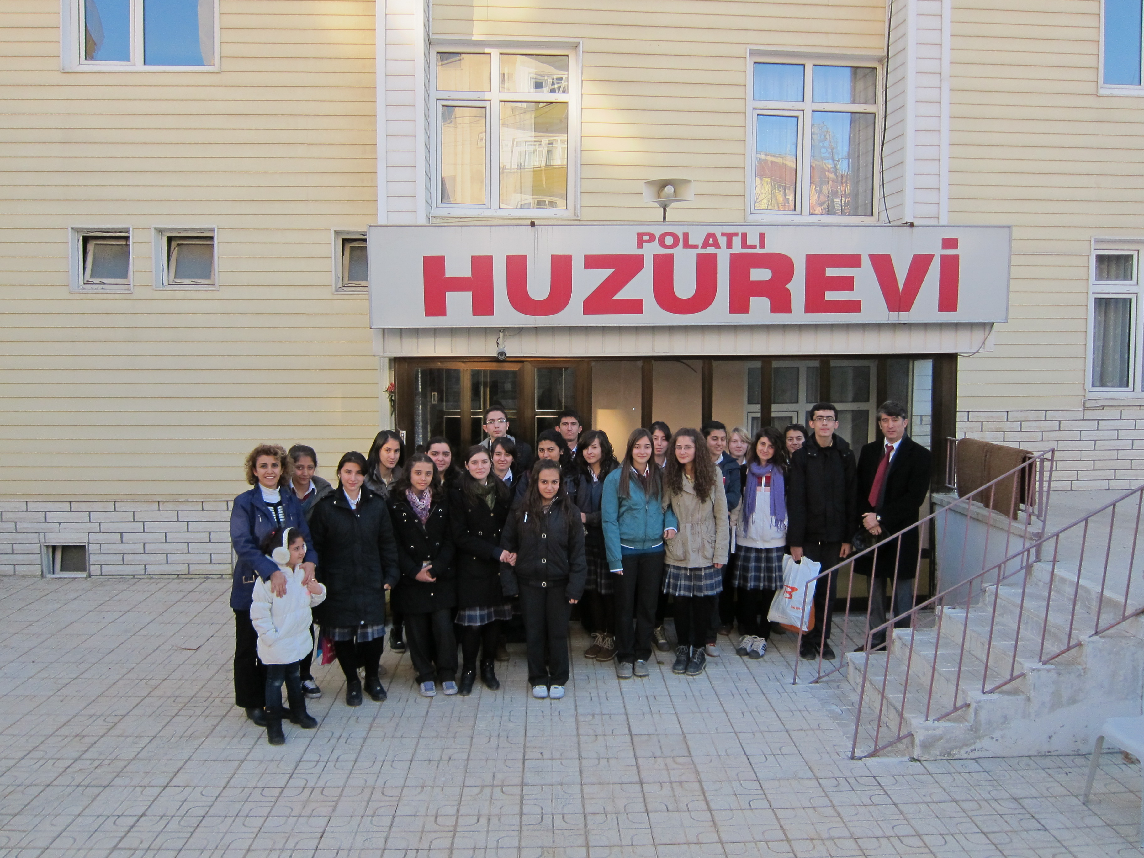 Bilinçli Gençler Derneği - Türkiye Bilinçli Gençlik Projesi - "HUZUREVİ ZİYARETİ" - Polatlı Anadolu Öğretmen Lisesi - ANKARA