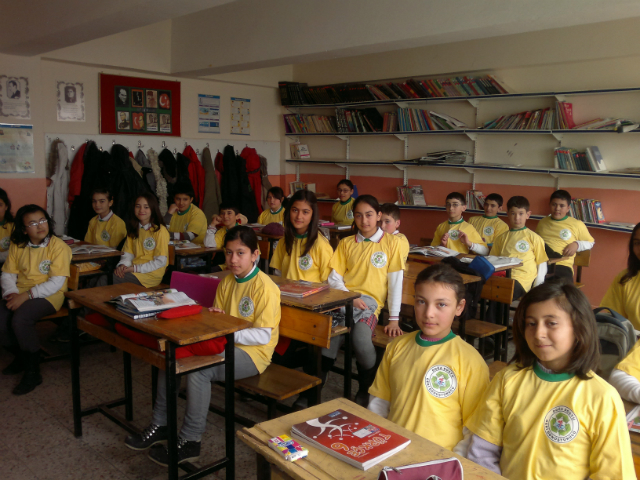 Bilinçli Gençler Derneği - Türkiye Bilinçli Gençlik Projesi - "GERİ DÖNÜŞÜM MUHTEŞEM OLACAK" - Ali Fuat Cebesoy İlköğretim Okulu - ESKİŞEHİR