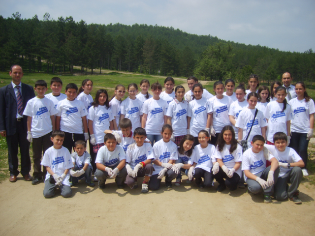 Bilinçli Gençler Derneği - Türkiye Bilinçli Gençlik Projesi - "YEŞİL ÇEVRE, YEŞİLYURT" - Yeşilyurt İlköğretim Okulu - ÇANAKKALE