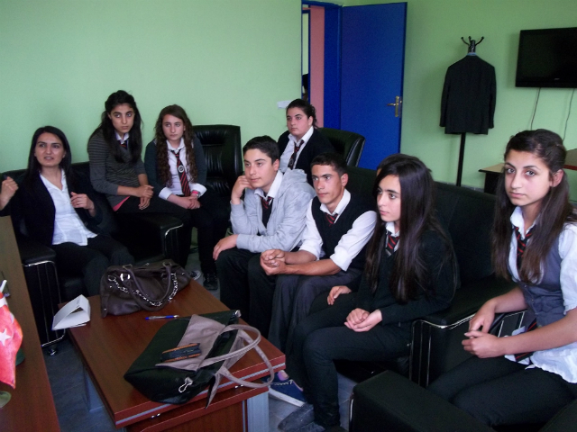 Bilinçli Gençler Derneği - Türkiye Bilinçli Gençlik Projesi - "FARKINDAYIZ" - Akpazar Süleyman Paşa Lisesi - TUNCELİ