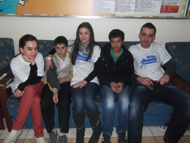 Bilinçli Gençler Derneği - Türkiye Bilinçli Gençlik Projesi - "KİMSESİZ ÇOCUKLAR GELECEĞE UMUTLA BAKSIN" - Gaziosmanpaşa Üniversitesi Bilinçli Gençler Topluluğu - TOKAT