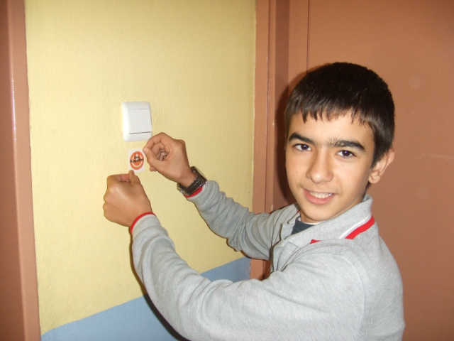 Bilinçli Gençler Derneği - Türkiye Bilinçli Gençlik Projesi - "ENERJİYE SAHİP ÇIK" - Ulukent İlköğretim Okulu - İZMİR