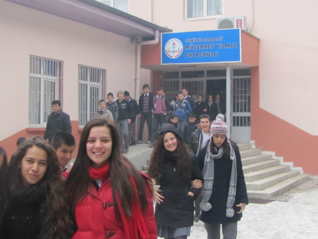 Bilinçli Gençler Derneği - Türkiye Bilinçli Gençlik Projesi - "HAYAT OKUYARAK GÜZEL" - Nevzat Karalp Anadolu Lisesi - DENİZLİ