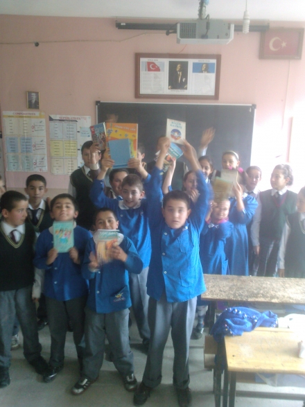 Bilinçli Gençler Derneği - Türkiye Bilinçli Gençlik Projesi - "KİTAP KARDEŞLİĞİ" - Durak Cemal Yıldızer İlköğretim Okulu - ORDU