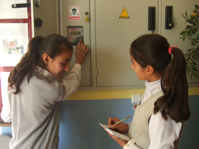 Bilinçli Gençler Derneği - Türkiye Bilinçli Gençlik Projesi - "ENERJİYE SAHİP ÇIK" - Ulukent İlköğretim Okulu - İZMİR