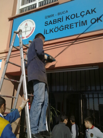 Bilinçli Gençler Derneği - Türkiye Bilinçli Gençlik Projesi - "KARDEŞ OKUL" - Buca Endüstri Meslek Lisesi - İZMİR