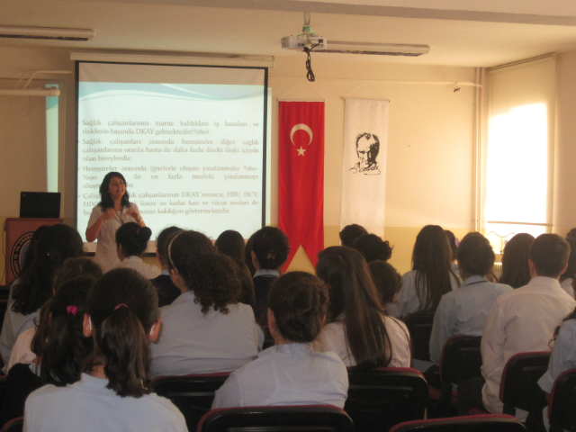 Bilinçli Gençler Derneği - Türkiye Bilinçli Gençlik Projesi - "MESLEĞİMİZDE BİLİNÇLENİYORUZ" - Bakırköy 70. Yıl Anadolu Sağlık Meslek Lisesi - İSTANBUL