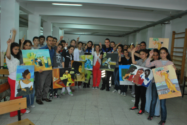 Bilinçli Gençler Derneği - Türkiye Bilinçli Gençlik Projesi - "YETENEK + DESTEK = SANAT" - Örnek İlköğretim Okulu - İSTANBUL