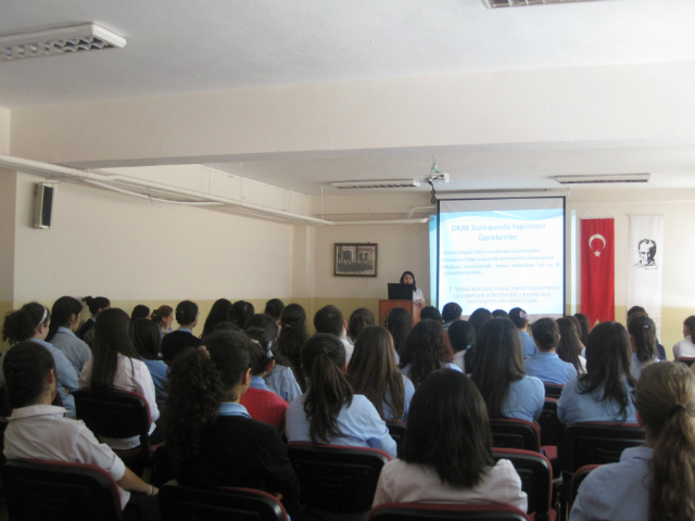 Bilinçli Gençler Derneği - Türkiye Bilinçli Gençlik Projesi - "MESLEĞİMİZDE BİLİNÇLENİYORUZ" - Bakırköy 70. Yıl Anadolu Sağlık Meslek Lisesi - İSTANBUL