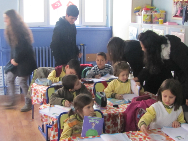 Bilinçli Gençler Derneği - Türkiye Bilinçli Gençlik Projesi - "HAYAT OKUYARAK GÜZEL" - Nevzat Karalp Anadolu Lisesi - DENİZLİ