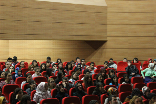 Bilinçli Gençler Derneği - Türkiye Bilinçli Gençlik Projesi - "GENÇLER BİLİNÇLENİYOR" - Amasya Üniversitesi Bilinçli Gençler Kulübü - AMASYA