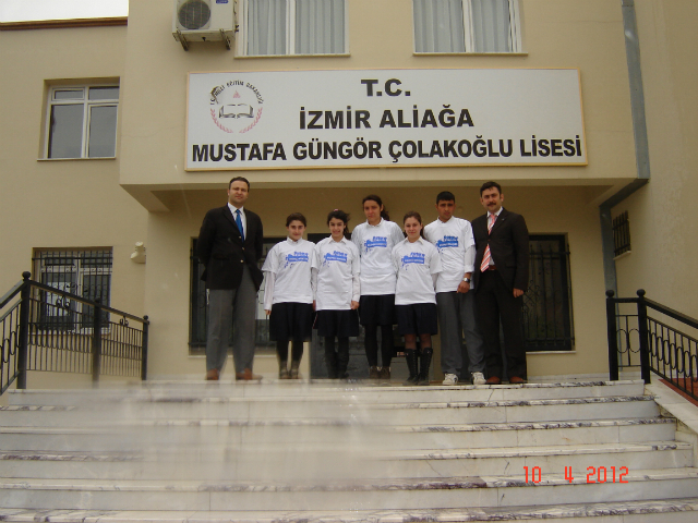 Bilinçli Gençler Derneği - Türkiye Bilinçli Gençlik Projesi - "BİLİŞİM DESTEKLİ MEDYANIN BİLİNÇLİ KULLANILMASI" - Aliağa Mustafa Güngör Çolakoğlu Lisesi - İZMİR